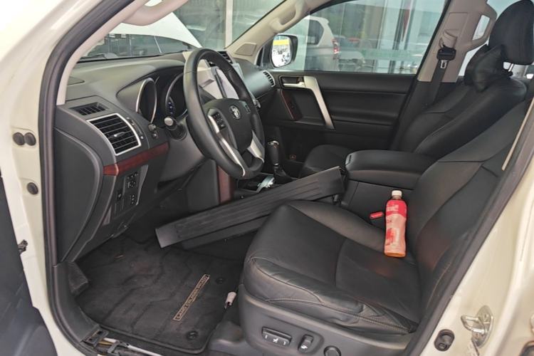 Used Toyota Prado 2016 3.5L Automatic TX-L Left Front Seat