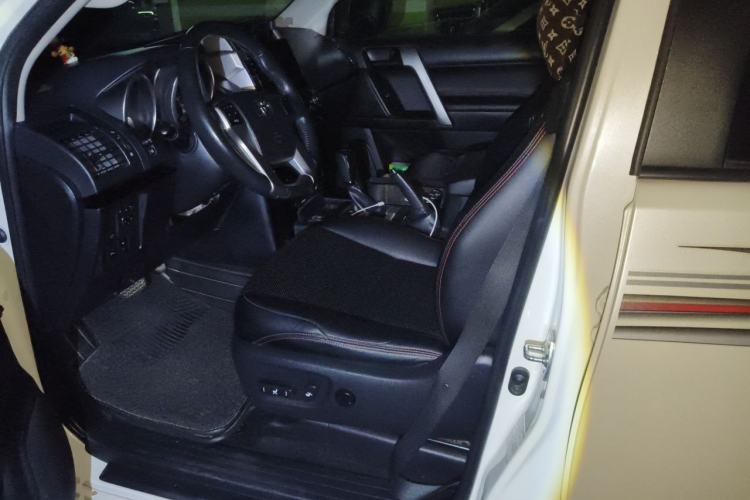 Used Toyota Prado  Left Front Seat