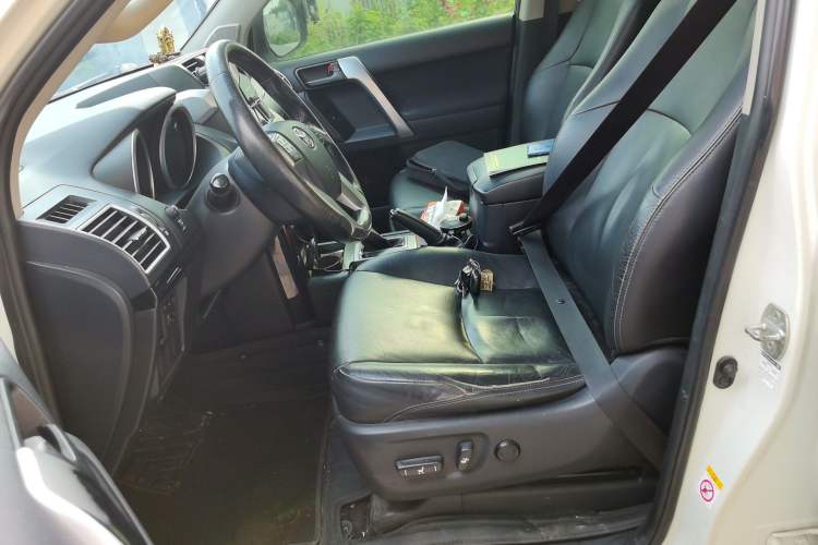 Used Toyota Prado 2016 2.7L Automatic Luxury Edition Left Front Seat