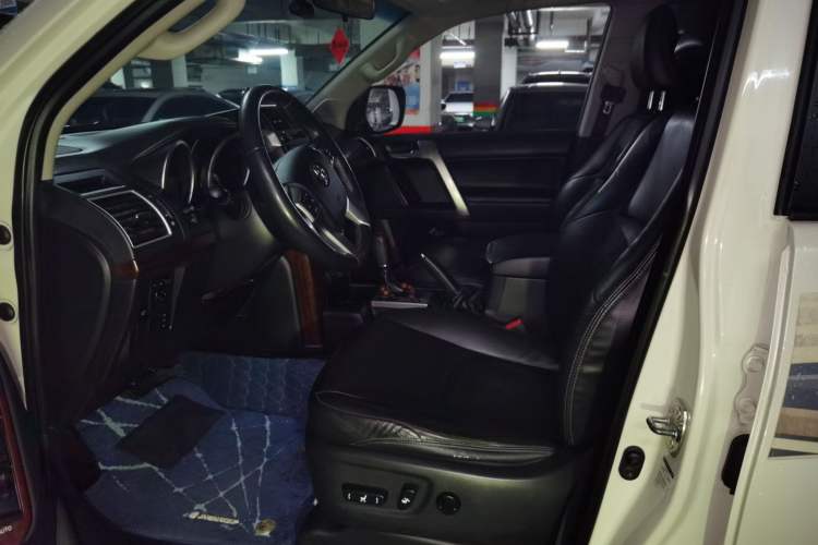 Used Toyota Prado 2016 3.5L Automatic TX-L Left Front Seat