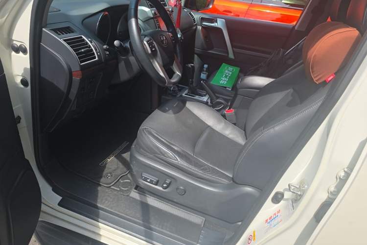 Used Toyota Prado 2016 3.5L Automatic TX-L Left Front Seat