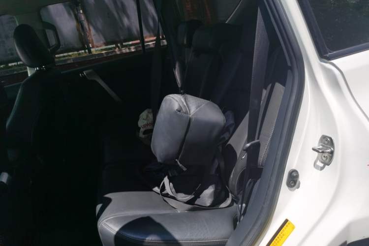 Used Toyota Prado 2016 2.7L Automatic Standard Edition Left Rear Seat