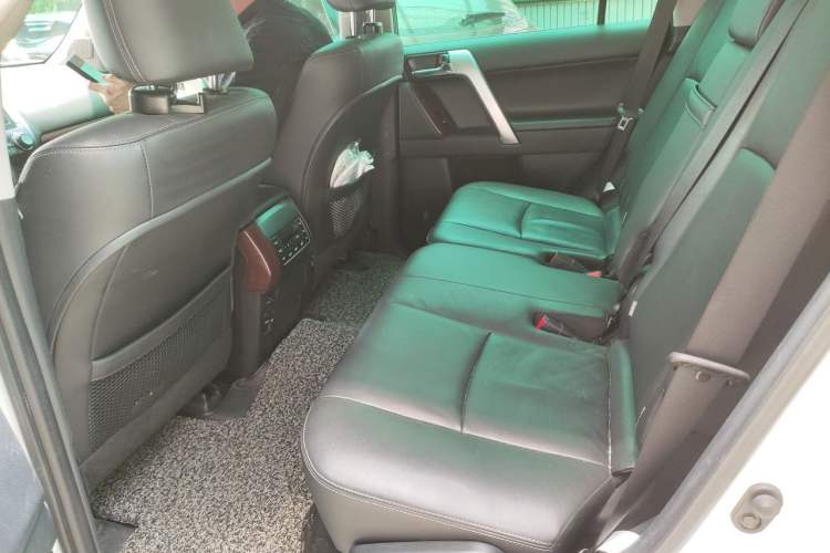 Used Toyota Prado 2016 3.5L Automatic TX-L NAVI Left Rear Seat