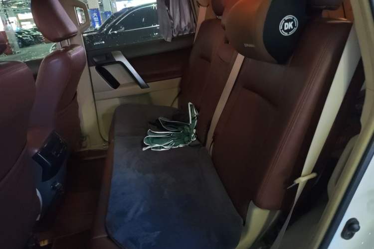 Used Toyota Prado  Left Rear Seat