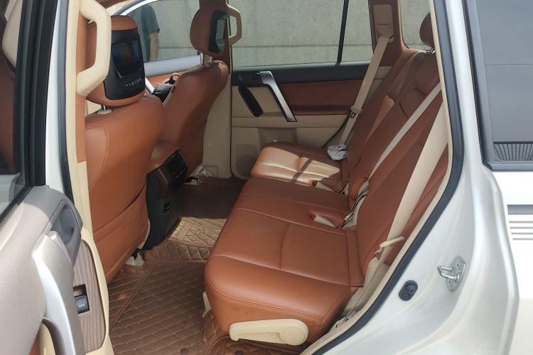 Used Toyota Prado  Left Rear Seat