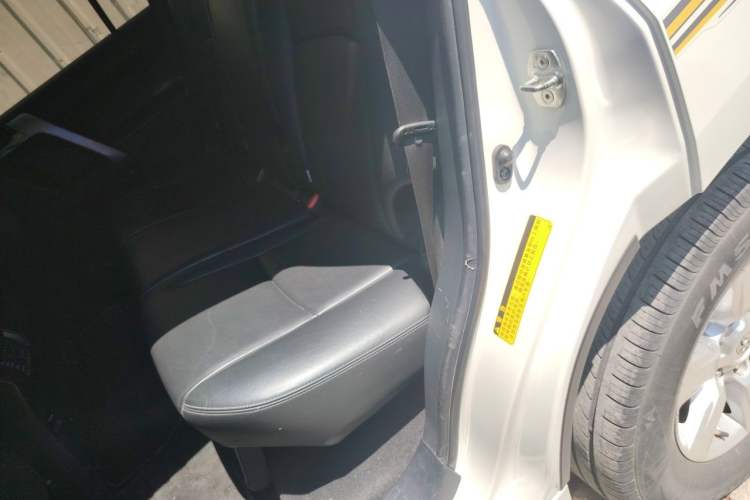 Used Toyota Prado 2016 3.5L Automatic TX-L Left Rear Seat