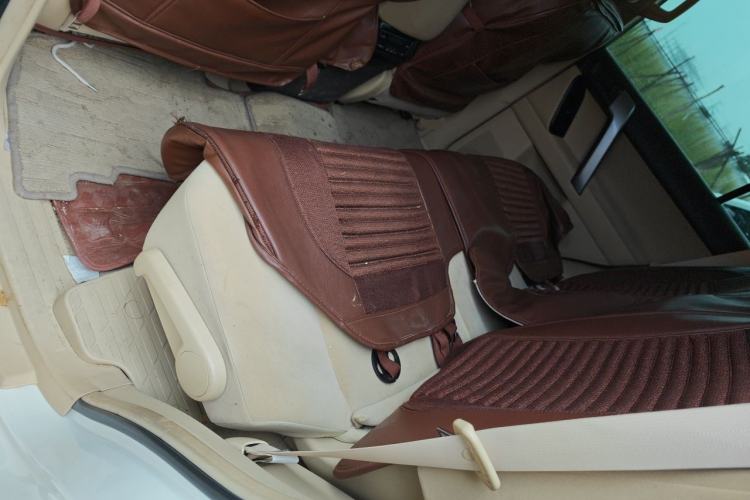 Used Toyota Prado 2016 2700 TX 7-Seater Middle East Version Left Rear Seat