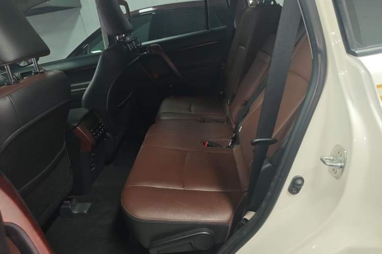 Used Toyota Prado 2016 3.5L Automatic TX-L NAVI Left Rear Seat