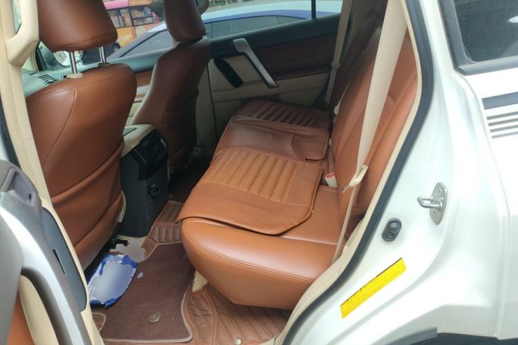Used Toyota Prado  Left Rear Seat