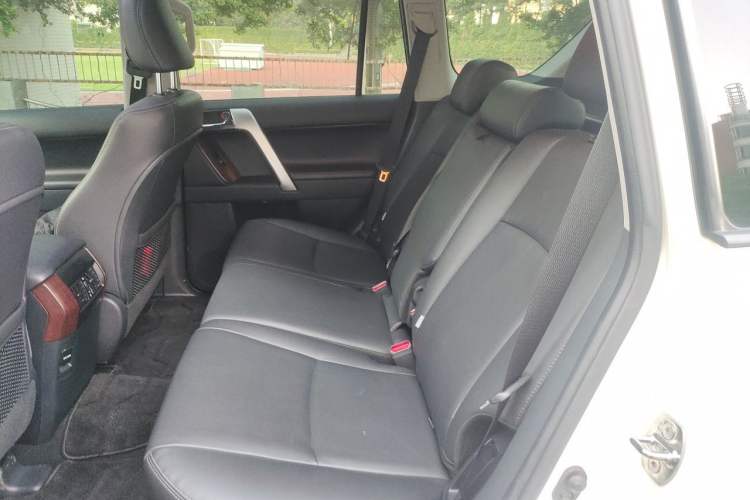 Used Toyota Prado 2016 3.5L Automatic TX-L Left Rear Seat
