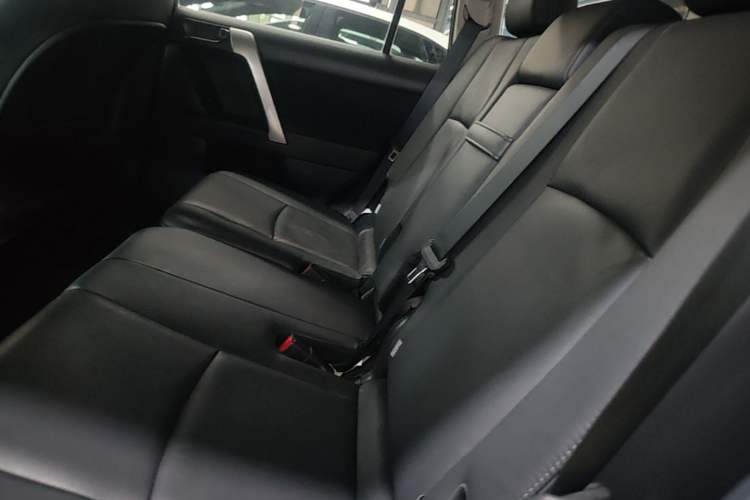 Used Toyota Prado 2016 2.7L Automatic Luxury Edition Left Rear Seat