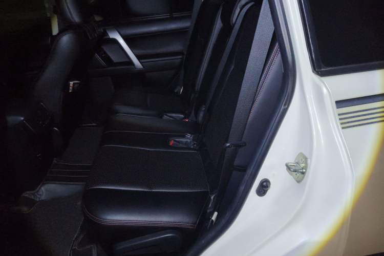 Used Toyota Prado  Left Rear Seat