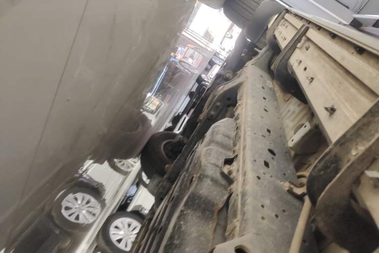 Used Toyota Prado 2016 2.7L Automatic Luxury Edition Left Side Sill