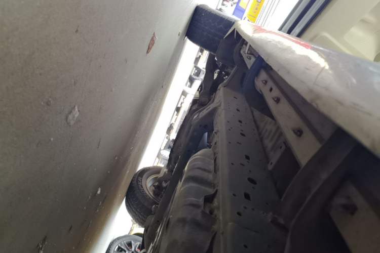 Used Toyota Prado 2016 2.7L Automatic Standard Edition Left Side Sill
