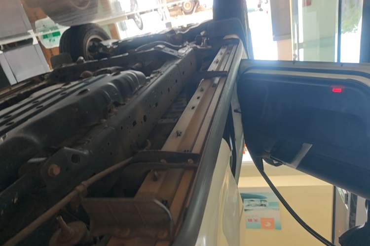 Used Toyota Prado 2016 2.7L Automatic Luxury Edition Left Side Sill