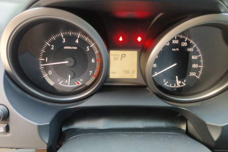 Used Toyota Prado 2016 2.7L Automatic Standard Edition Odometer Close Up