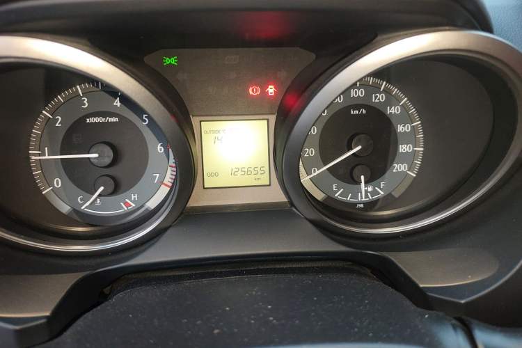 Used Toyota Prado 2016 2.7L Automatic Luxury Edition Odometer Close Up