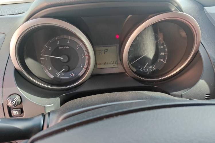 Used Toyota Prado 2016 2.7L Automatic Standard Edition Odometer Close Up