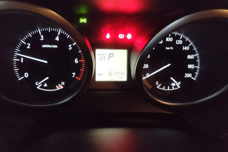 Used Toyota Prado 2016 2.7L Automatic Luxury Edition Odometer Close Up