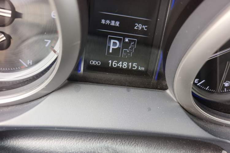 Used Toyota Prado 2016 3.5L Automatic TX-L Odometer Close Up
