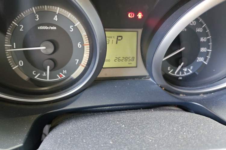 Used Toyota Prado 2016 2.7L Automatic Standard Edition Odometer Close Up