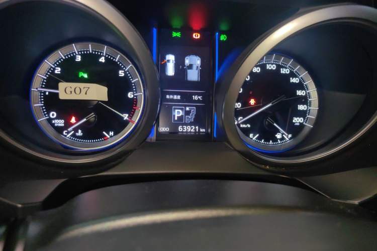 Used Toyota Prado 2016 3.5L Automatic TX-L Odometer Close Up