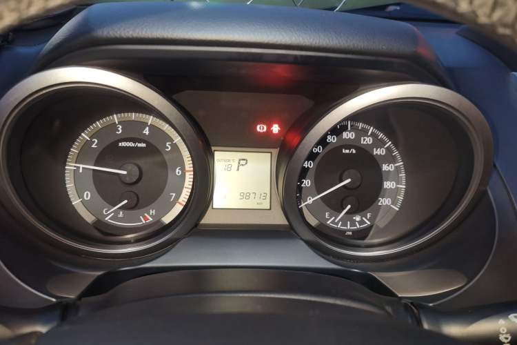 Used Toyota Prado 2016 2.7L Automatic Standard Edition Odometer Close Up