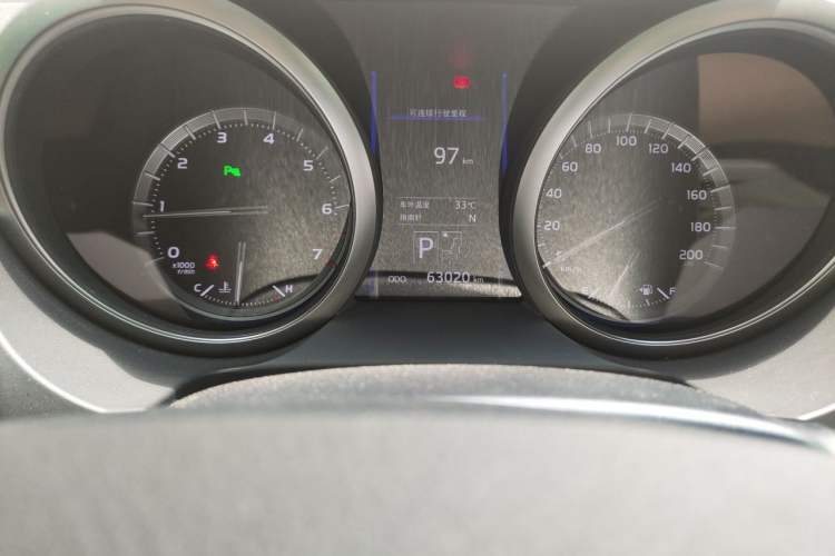 Used Toyota Prado 2016 3.5L Automatic TX-L NAVI Odometer Close Up