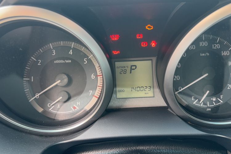 Used Toyota Prado 2016 2.7L Automatic Standard Edition Odometer Close Up