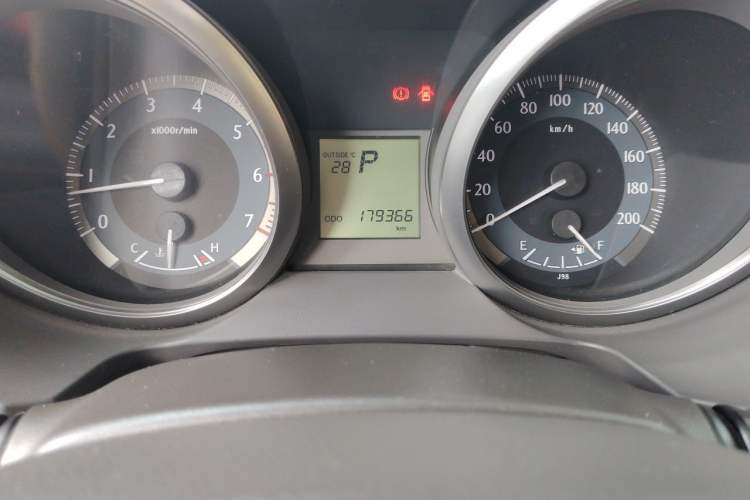 Used Toyota Prado 2016 2.7L Automatic Standard Edition Odometer Close Up