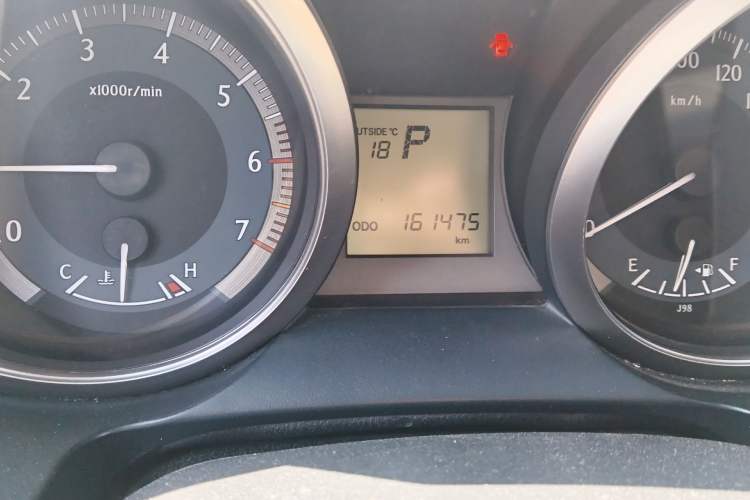 Used Toyota Prado 2016 2.7L Automatic Standard Edition Odometer Close Up