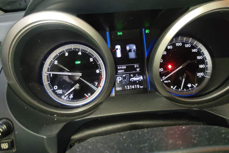Used Toyota Prado 2016 3.5L Automatic VX NAVI Odometer Close Up