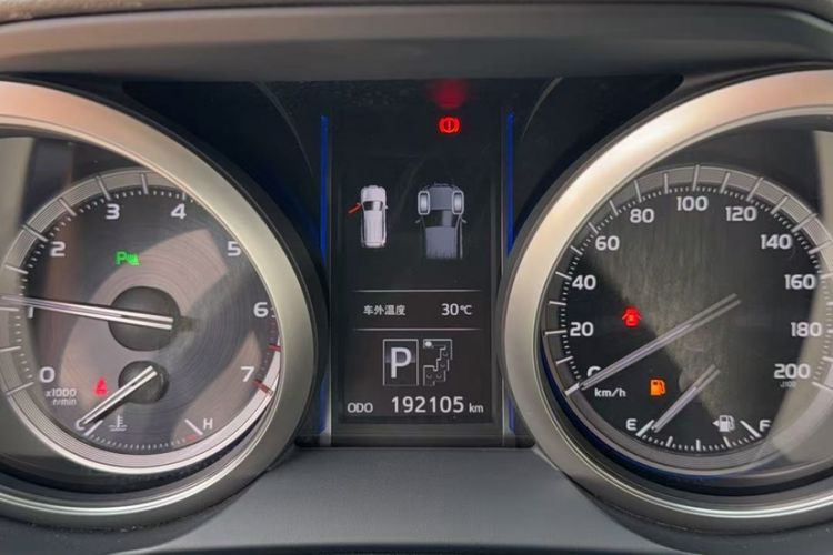 Used Toyota Prado 2016 3.5L Automatic TX-L Odometer Close Up