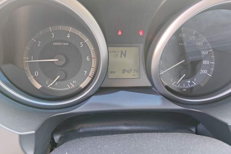Used Toyota Prado 2016 2.7L Automatic Standard Edition Odometer Close Up