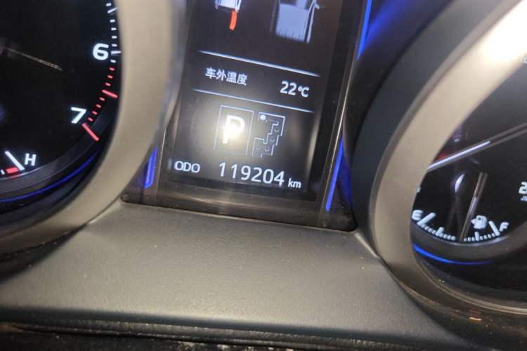 Used Toyota Prado 2016 3.5L Automatic TX-L Odometer Close Up