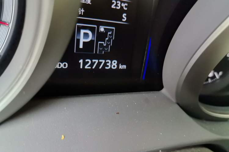 Used Toyota Prado 2016 3.5L Automatic TX-L NAVI Odometer Close Up