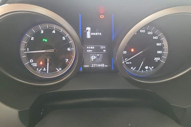 Used Toyota Prado 2016 3.5L Automatic TX-L NAVI Odometer Close Up