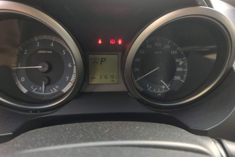 Used Toyota Prado 2016 2.7L Automatic Standard Edition Odometer Close Up