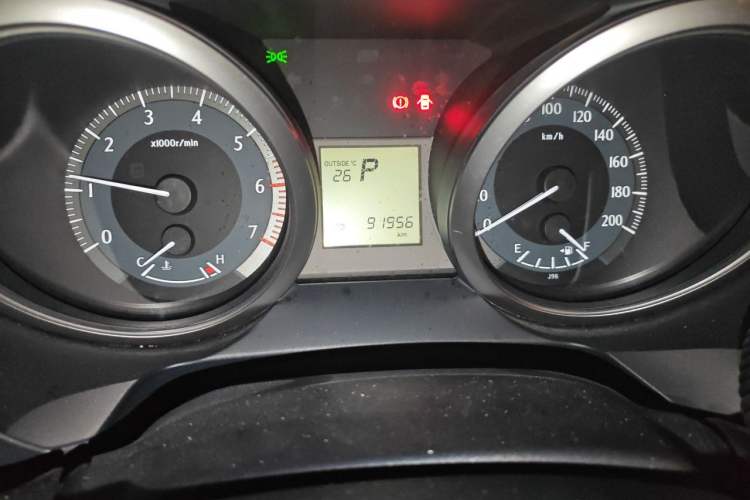 Used Toyota Prado 2016 2.7L Automatic Luxury Edition Odometer Close Up