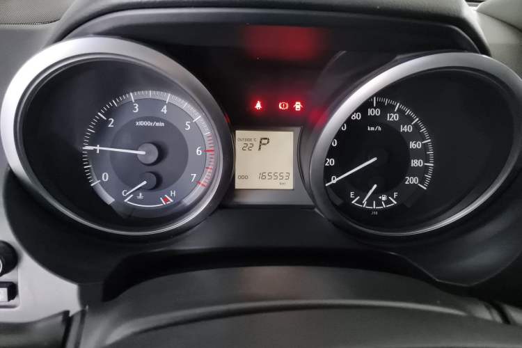Used Toyota Prado 2016 2.7L Automatic Standard Edition Odometer Close Up