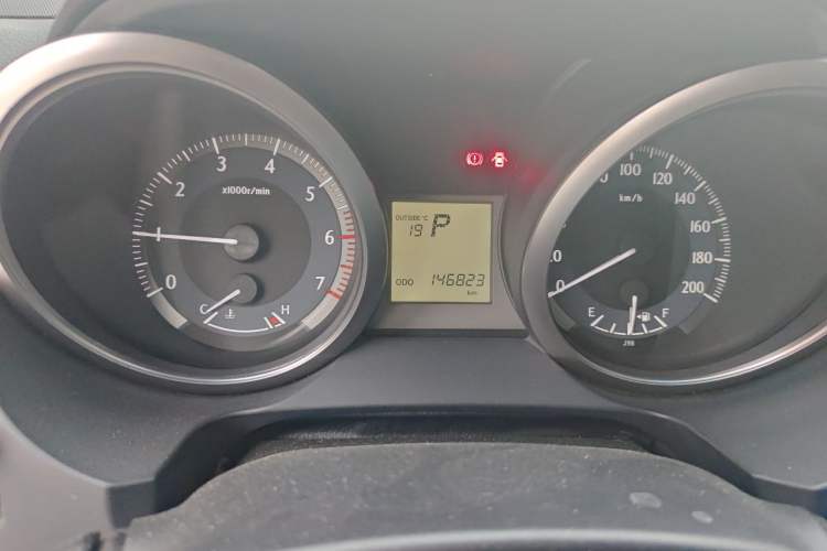 Used Toyota Prado 2016 2.7L Automatic Standard Edition Odometer Close Up
