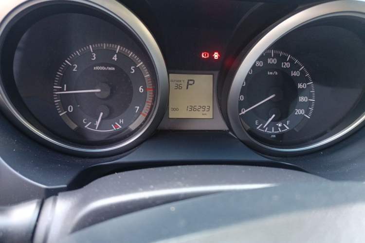 Used Toyota Prado 2016 2.7L Automatic Standard Edition Odometer Close Up
