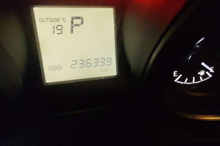 Used Toyota Prado 2016 2.7L Automatic Standard Edition Odometer Close Up