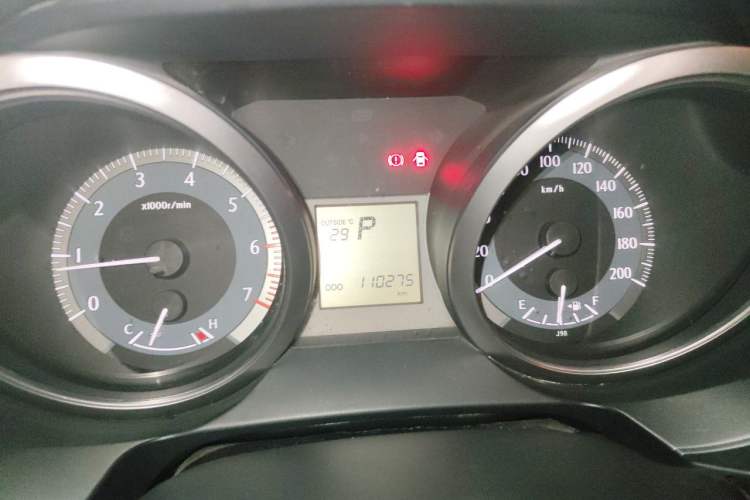 Used Toyota Prado 2016 2.7L Automatic Standard Edition Odometer Close Up
