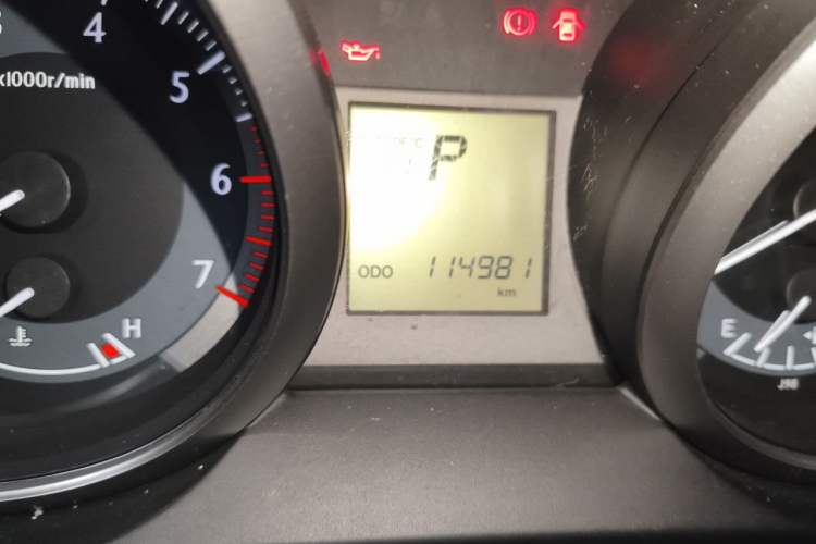 Used Toyota Prado 2016 2.7L Automatic Standard Edition Odometer Close Up