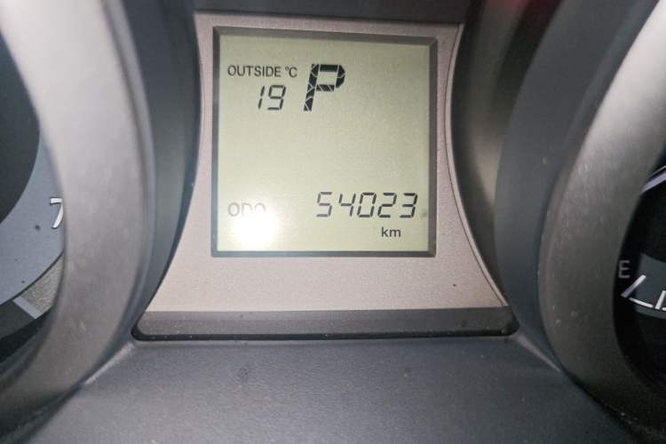 Used Toyota Prado 2016 2.7L Automatic Standard Edition Odometer Close Up