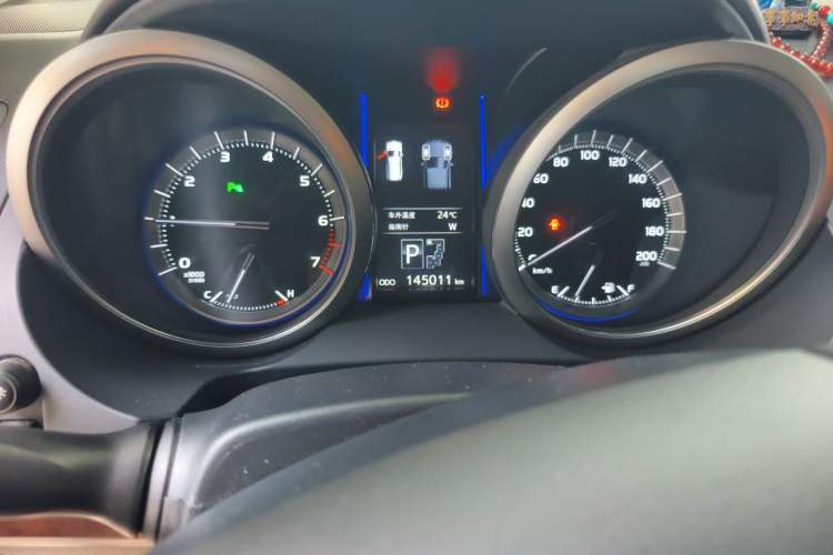 Used Toyota Prado 2016 3.5L Automatic TX-L NAVI Odometer Close Up