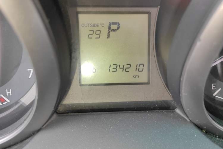 Used Toyota Prado 2016 2.7L Automatic Standard Edition Odometer Close Up