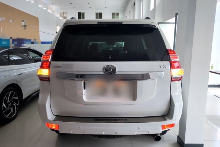 Used Toyota Prado 2016 2.7L Automatic Standard Edition Rear