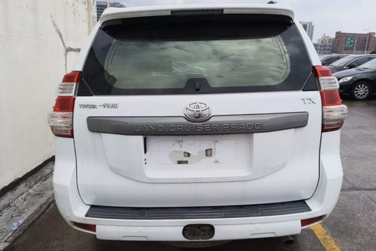 Used Toyota Prado 2016 3.5L Automatic TX-L Rear